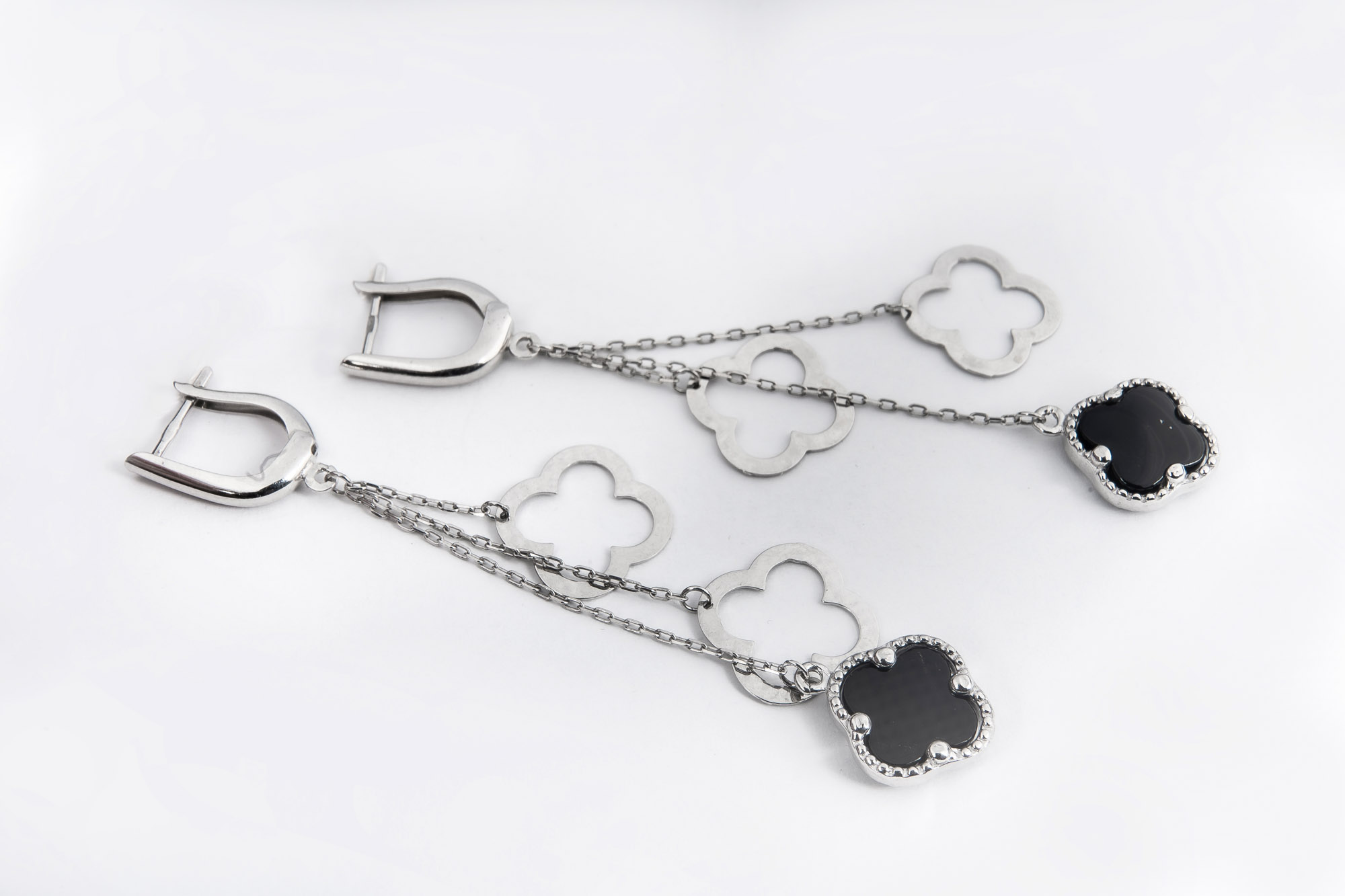 Срібні Сережки Вставка: Кераміка Вага: 4,3 г Артикул 200 000 055 163