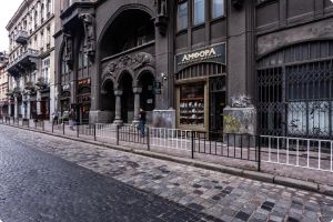 м. Львів, вул. Кн. Романа, 6