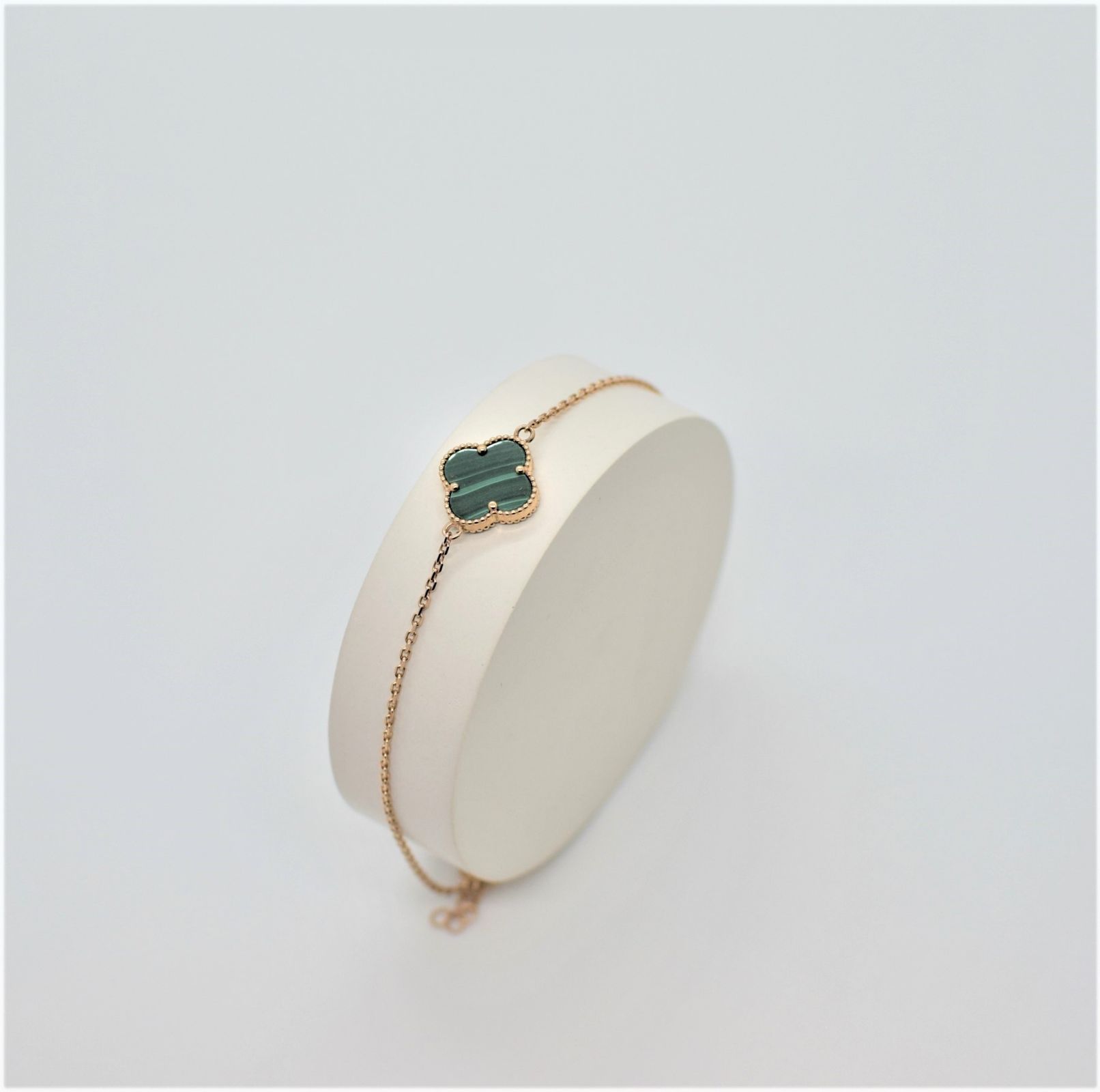 Золотий Браслет, Вага 2.69 г, Вставка Малахіт : Артикул 200000136383 Золотий Браслет, Вага 2.69 г, Вставка Малахіт : Артикул 200000136383