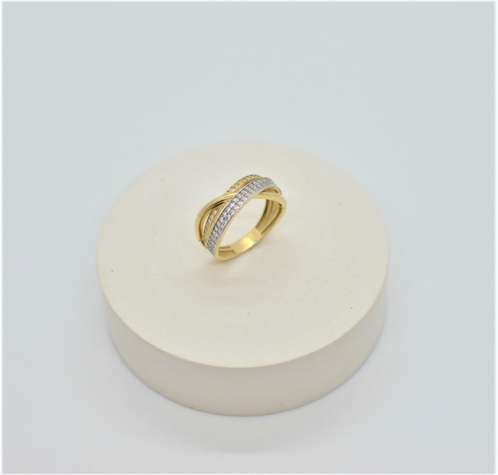 Золотий Перстень, Вага 3.20 г, Вставка Циркон, Розмір 17.5 : Артикул 200000045785