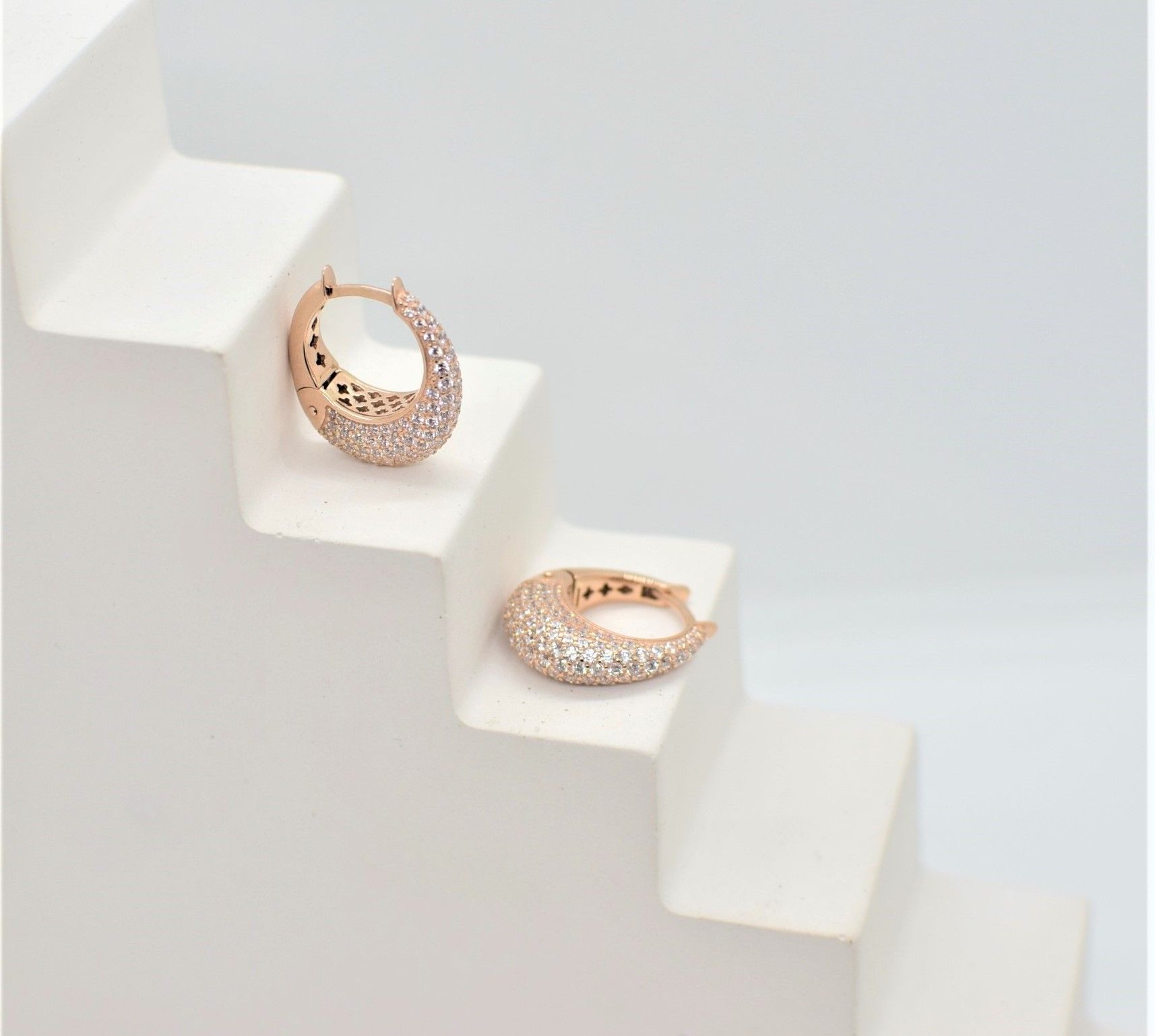 Золоті Сережки, Вага 8.22 г, Вставка Циркон : Артикул 200000174373