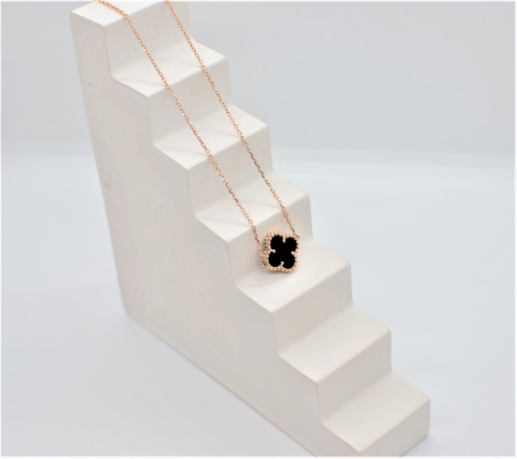 Золоте Кольє, Вага 4.64 г, Вставка Онікс : Артикул 200000174831