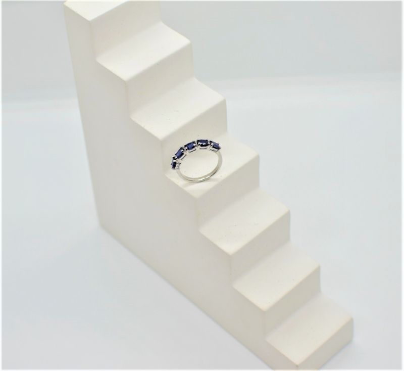 Срібний Перстень, Вага 2.40 г, Вставка Сапфір, Розмір 17.0 : Артикул 200000180086