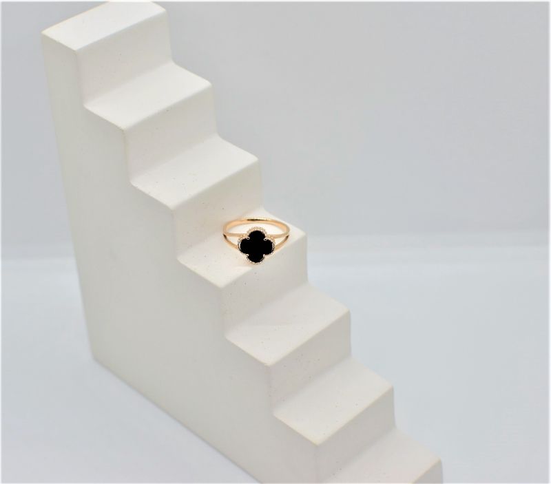 Золотий Перстень, Вага 2.28 г, Вставка Онікс, Розмір 17.0 : Артикул 200000148648