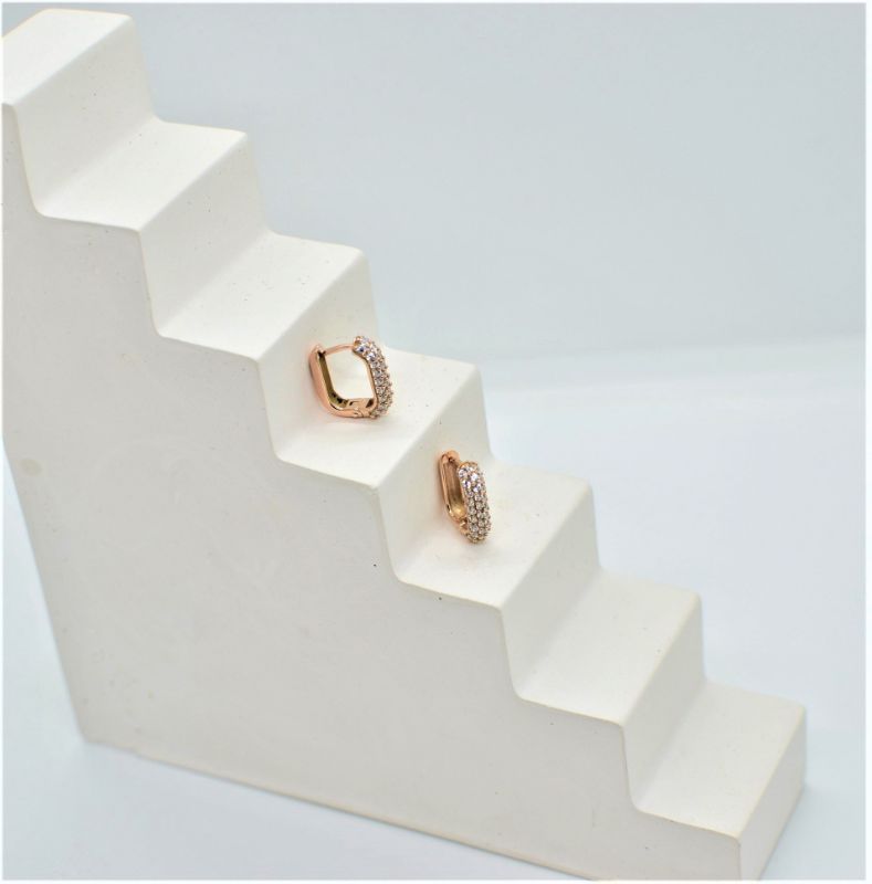 Золоті Сережки, Вага 3.75 г, Вставка Циркон : Артикул 200000181092