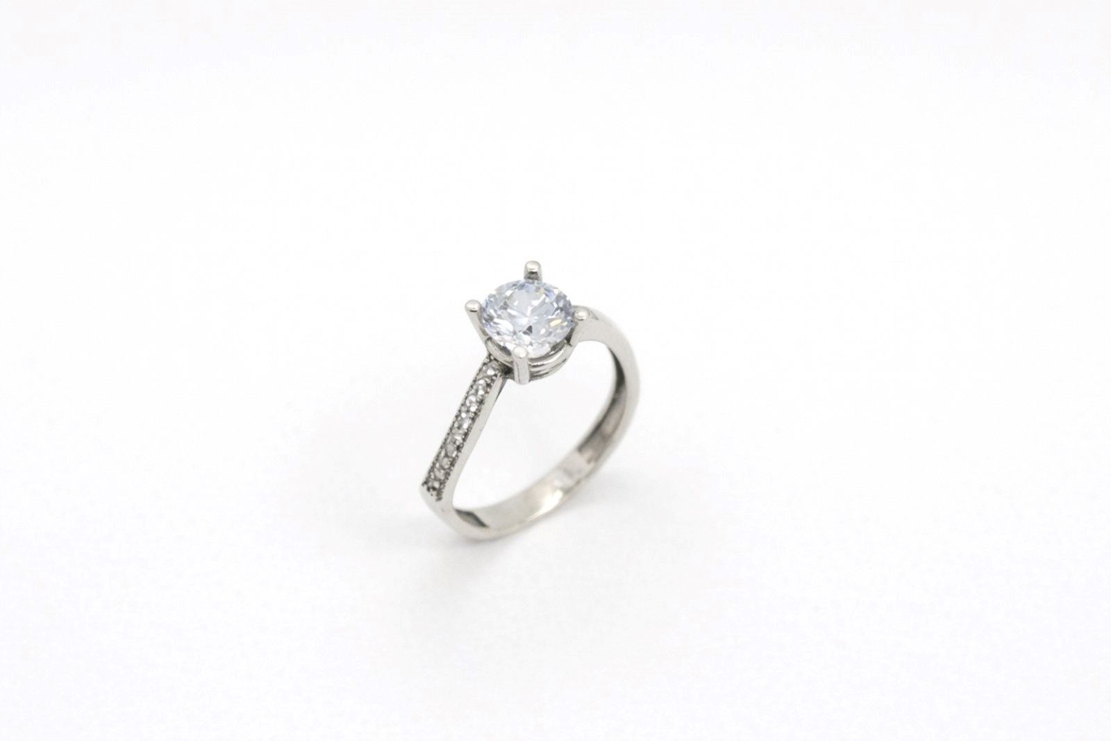 Срібний Перстень, Вага 2.30 г, Вставка Циркон, Розмір 17 : Артикул 200000009280